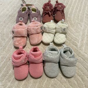 Bear paw sets of boots size 3 (6-9 months)